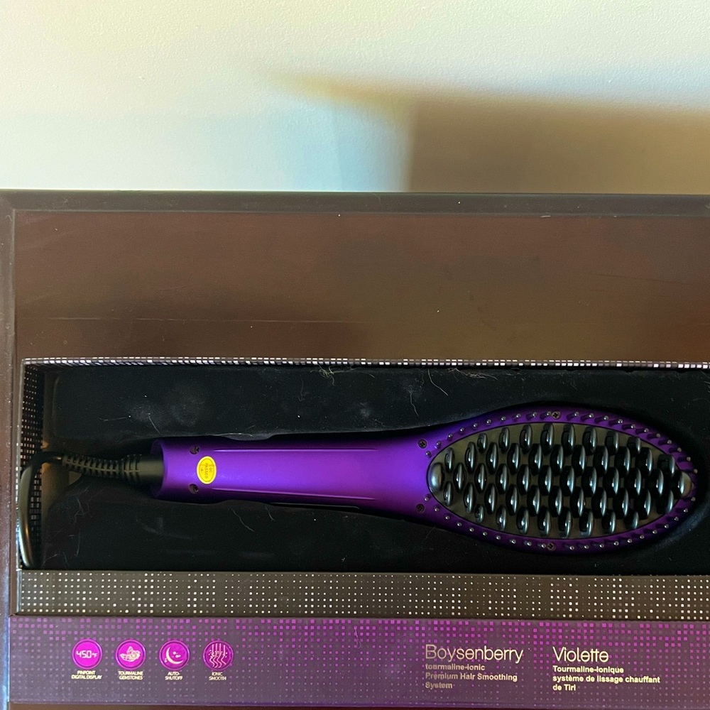 Tiri Digital Hot Brush Smoothing System with Far Infrared Tech